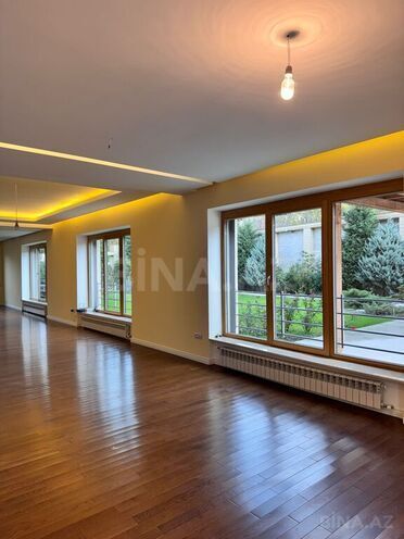 Satılır 11 otaqlı həyət evi/bağ evi 1 400 m², Badamdar q., photo 4 from 29