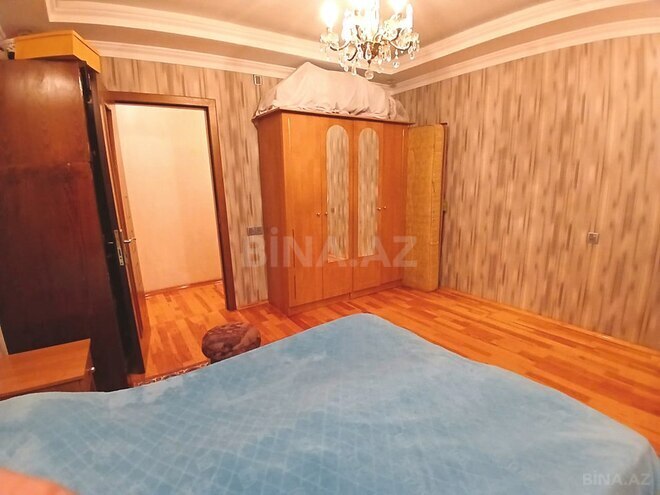 Satılır 3 otaqlı köhnə tikili 90 m², Qara Qarayev m., photo 15 from 32