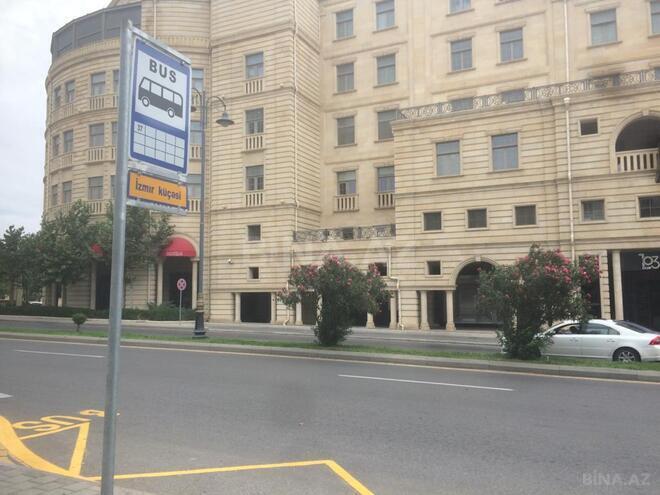 Продаётся 3-комн. вторичка 80 м², м. Низами, photo 9 from 10