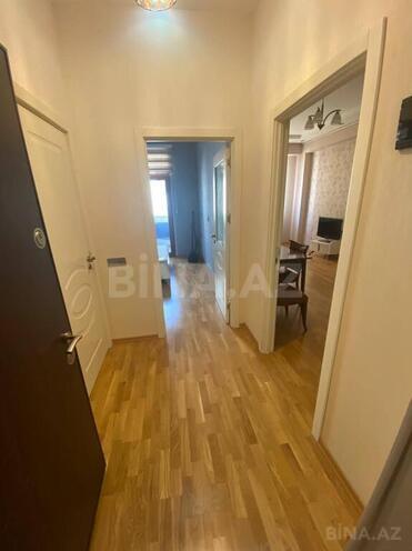 Продаётся 2-комн. новостройка 52 м², м. Кара Караев, photo 8 from 14