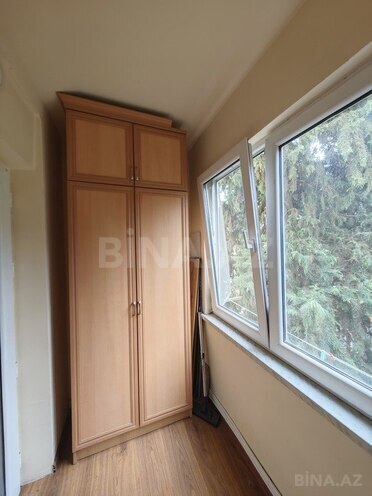 Satılır 2 otaqlı köhnə tikili 60 m², Bakıxanov q., photo 16 from 17