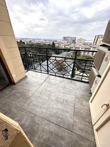 Продаётся 4-комн. новостройка 194 м², photo 13 from 20