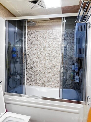 Продаётся 2-комн. вторичка 65 м², Бинагадинский р., photo 19 from 23