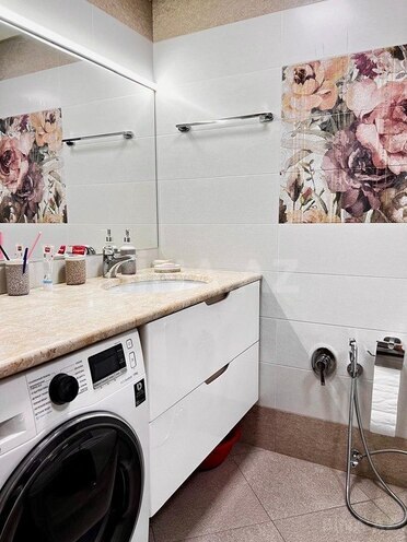 Продаётся 2-комн. вторичка 65 м², Бинагадинский р., photo 17 from 23