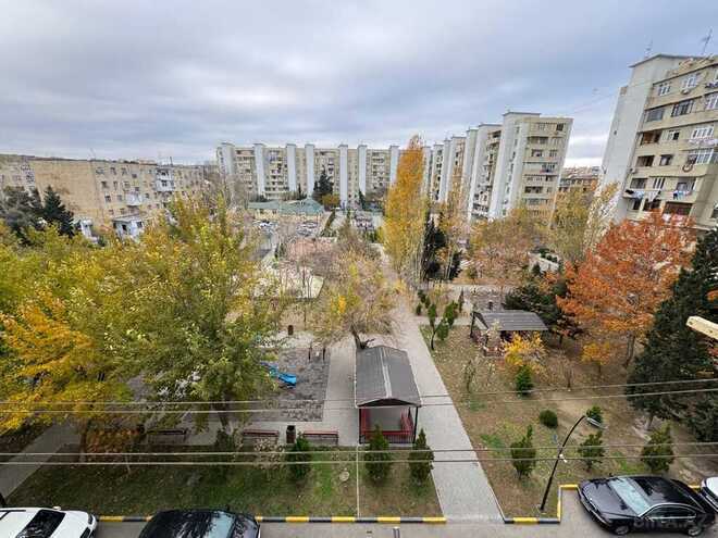 Satılır 2 otaqlı köhnə tikili 65 m², Bakıxanov q., photo 4 from 18