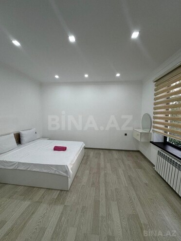 İcarəyə verilir 7 otaqlı həyət evi/bağ evi 222 m², photo 16 from 19