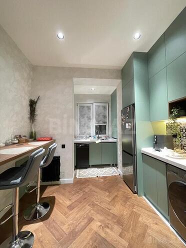 Продаётся 2-комн. вторичка 60 м², м. 28 мая, photo 4 from 13