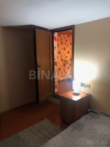 Satılır 2 otaqlı köhnə tikili 76 m², Sahil m., photo 18 from 23