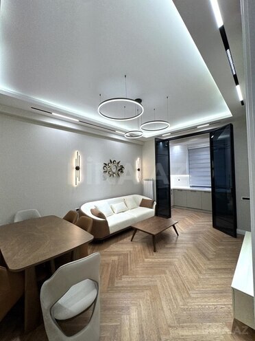 Продается 2-комн. новостройка 68 м², м. Элмляр Академиясы, photo 3 from 15