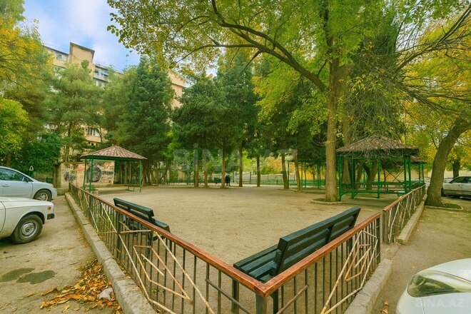 Продаётся 3-комн. вторичка 60 м², м. Гянджлик, photo 3 from 21