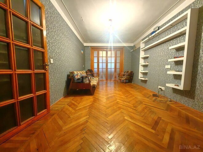 Продаётся 3-комн. вторичка 60 м², м. Гянджлик, photo 7 from 21