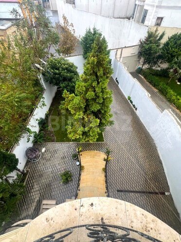 Satılır 9 otaqlı həyət evi/bağ evi 550 m², Nəsimi m., photo 31 from 32