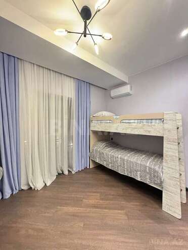 Satılır 5 otaqlı həyət evi/bağ evi 330 m², Şüvəlan q., photo 21 from 25