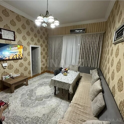 Продаётся 3-комн. вторичка 65 м², пос. 20-й участок, photo 1 from 14