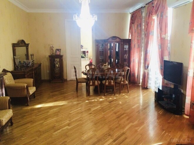 Продаётся 4-комн. вторичка 143 м², м. 28 мая, photo 3 from 22