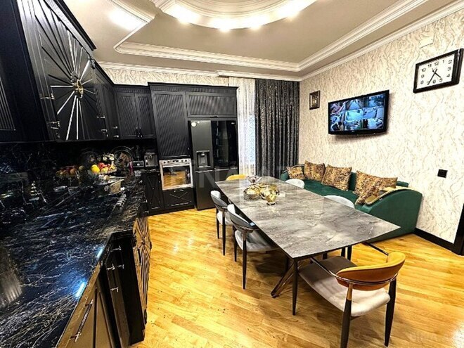 Satılır 5 otaqlı həyət evi/bağ evi 500 m², Səbail r., photo 10 from 19