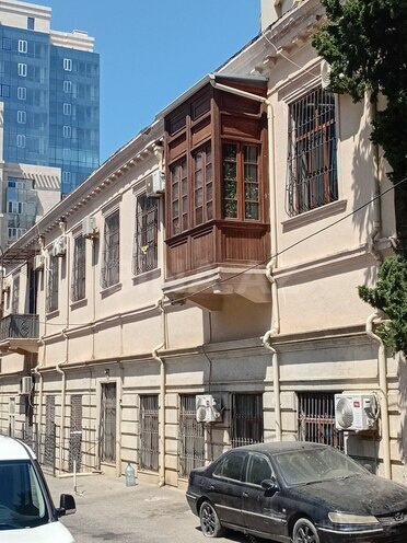 Продаётся 3-комн. вторичка 84 м², м. Ичеришехер, photo 7 from 22