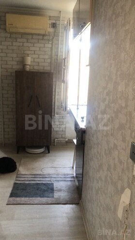 Продаётся 1-комн. вторичка 40 м², м. Кара Караев, photo 3 from 16