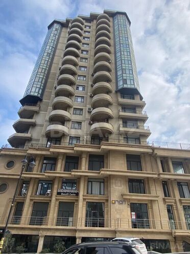 Продаётся 4-комн. новостройка 238 м², м. Низами, photo 1 from 25