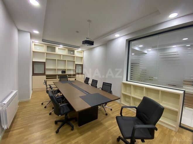 Продаётся 4-комн. новостройка 238 м², м. Низами, photo 11 from 25