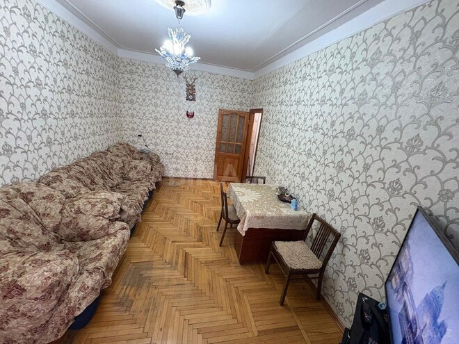 Satılır 3 otaqlı köhnə tikili 61 m², Xalqlar Dostluğu m., photo 5 from 23