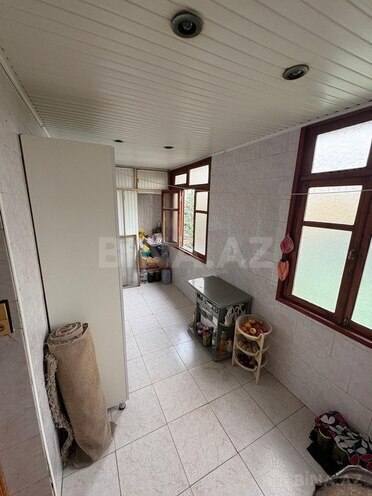 Satılır 3 otaqlı köhnə tikili 61 m², Xalqlar Dostluğu m., photo 19 from 23