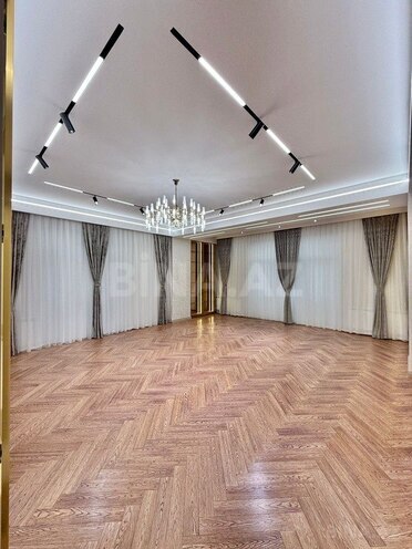 Продаётся 4-комн. новостройка 195 м², м. 28 мая, photo 26 from 32