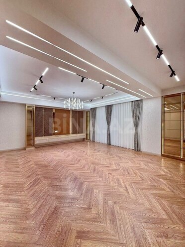 Продаётся 4-комн. новостройка 195 м², м. 28 мая, photo 3 from 32