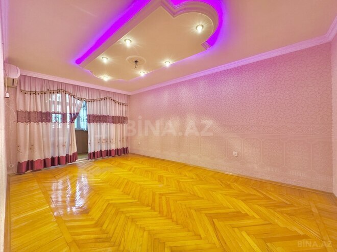 Satılır 3 otaqlı köhnə tikili 80 m², Qara Qarayev m., photo 18 from 19