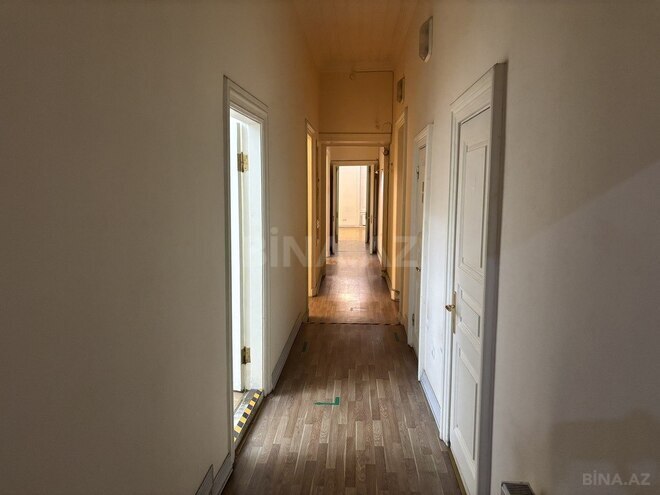 Сдаётся 8-комн. вторичка 362 м², м. Ичеришехер, photo 14 from 19