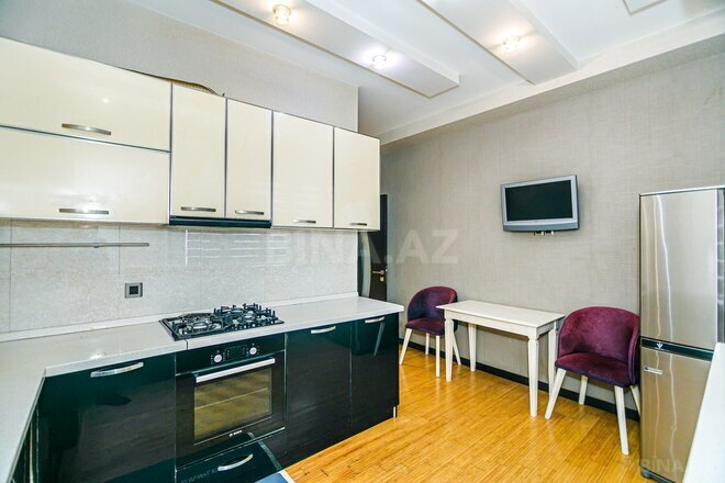 Сдаётся 3-комн. новостройка 180 м², м. 8 ноября, photo 8 from 32
