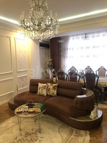 Satılır 5 otaqlı yeni tikili 156 m², İnşaatçılar m., photo 1 from 22