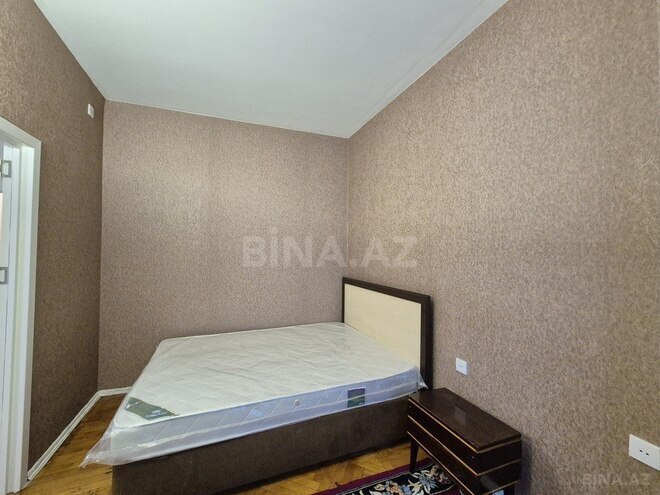 İcarəyə verilir 2 otaqlı köhnə tikili 50 m², 28 May m., photo 3 from 12