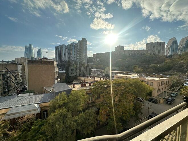 Satılır 4 otaqlı yeni tikili 210.5 m², İçəri Şəhər m., photo 3 from 20