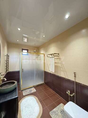 Satılır 5 otaqlı həyət evi/bağ evi 400 m², Albalılıq q., photo 21 from 23