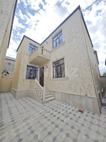 Satılır 5 otaqlı həyət evi/bağ evi 140 m², Qaraçuxur q., photo 1 from 26