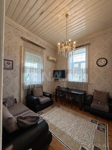 Satılır 4 otaqlı köhnə tikili 120 m², İçəri Şəhər m., photo 3 from 17