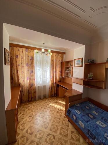 Satılır 3 otaqlı köhnə tikili 130 m², Nəriman Nərimanov m., photo 13 from 19