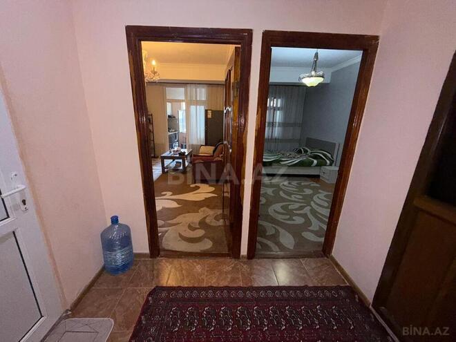 Продаётся 3-комн. вторичка 42 м², м. Нариман Нариманов, photo 4 from 18