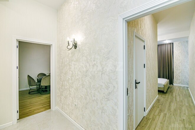 İcarəyə verilir 3 otaqlı yeni tikili 110 m², 28 May m., photo 20 from 32