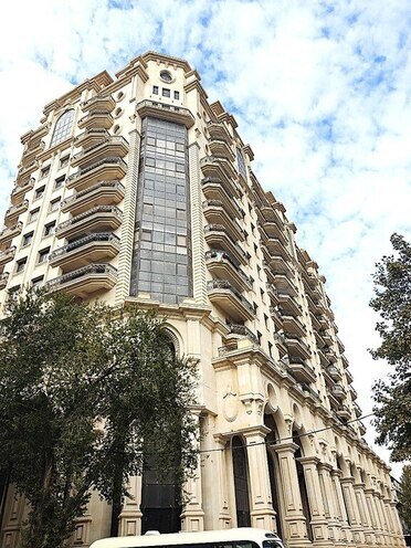 Продаётся 4-комн. новостройка 240 м², м. Низами, photo 13 from 14