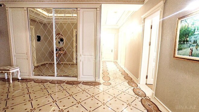 Продаётся 4-комн. новостройка 240 м², м. Низами, photo 11 from 14