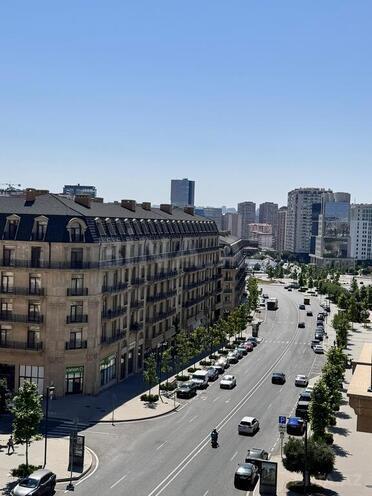 Satılır 5 otaqlı yeni tikili 212 m², Ağ şəhər q., photo 6 from 11