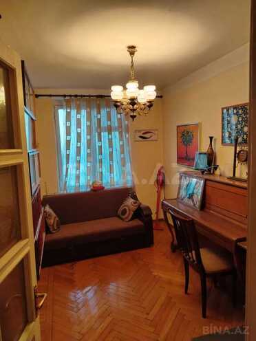 Продаётся 3-комн. вторичка 75 м², м. Низами, photo 20 from 26