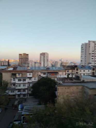 Продаётся 3-комн. вторичка 75 м², м. Низами, photo 6 from 26