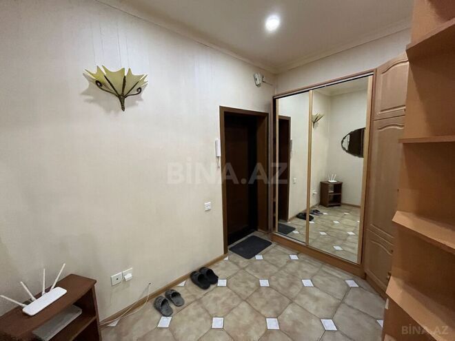 Сдаётся 3-комн. новостройка 130 м², м. Низами, photo 14 from 19