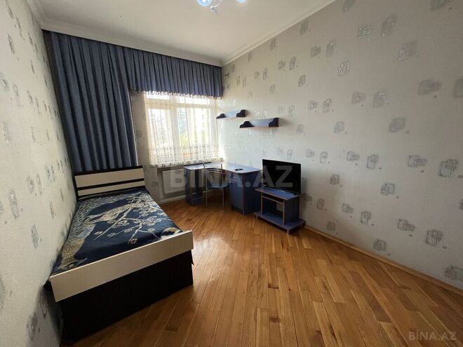 Сдаётся 3-комн. новостройка 130 м², м. Низами, photo 4 from 19