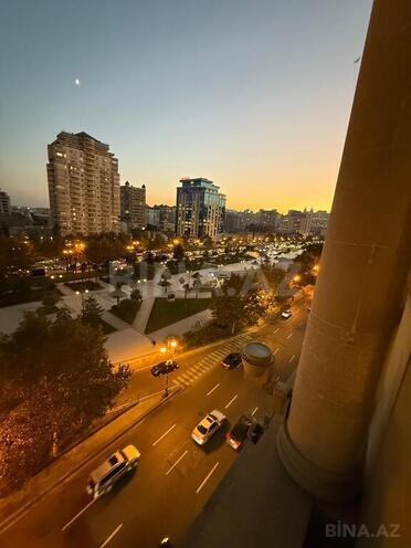 Satılır 3 otaqlı köhnə tikili 62.8 m², Nizami m., photo 6 from 23