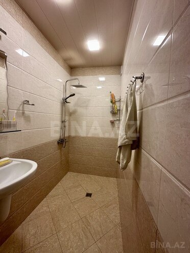 Satılır 4 otaqlı köhnə tikili 110 m², Azadlıq Prospekti m., photo 18 from 24