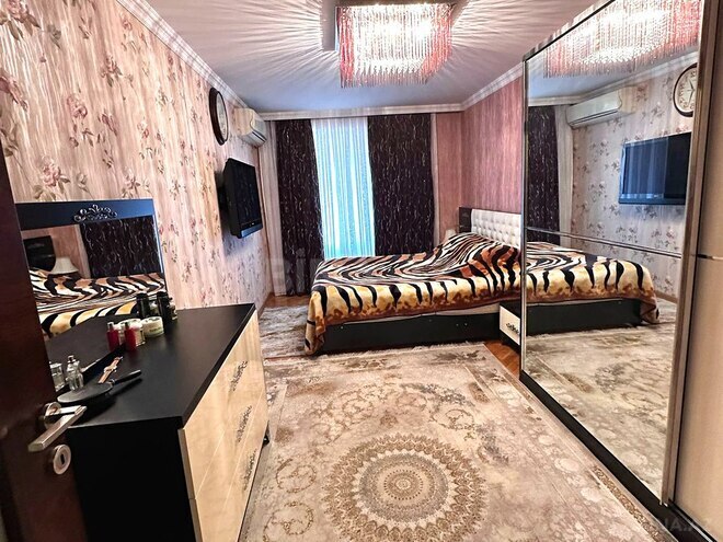 Satılır 5 otaqlı köhnə tikili 125 m², Qara Qarayev m., photo 9 from 32